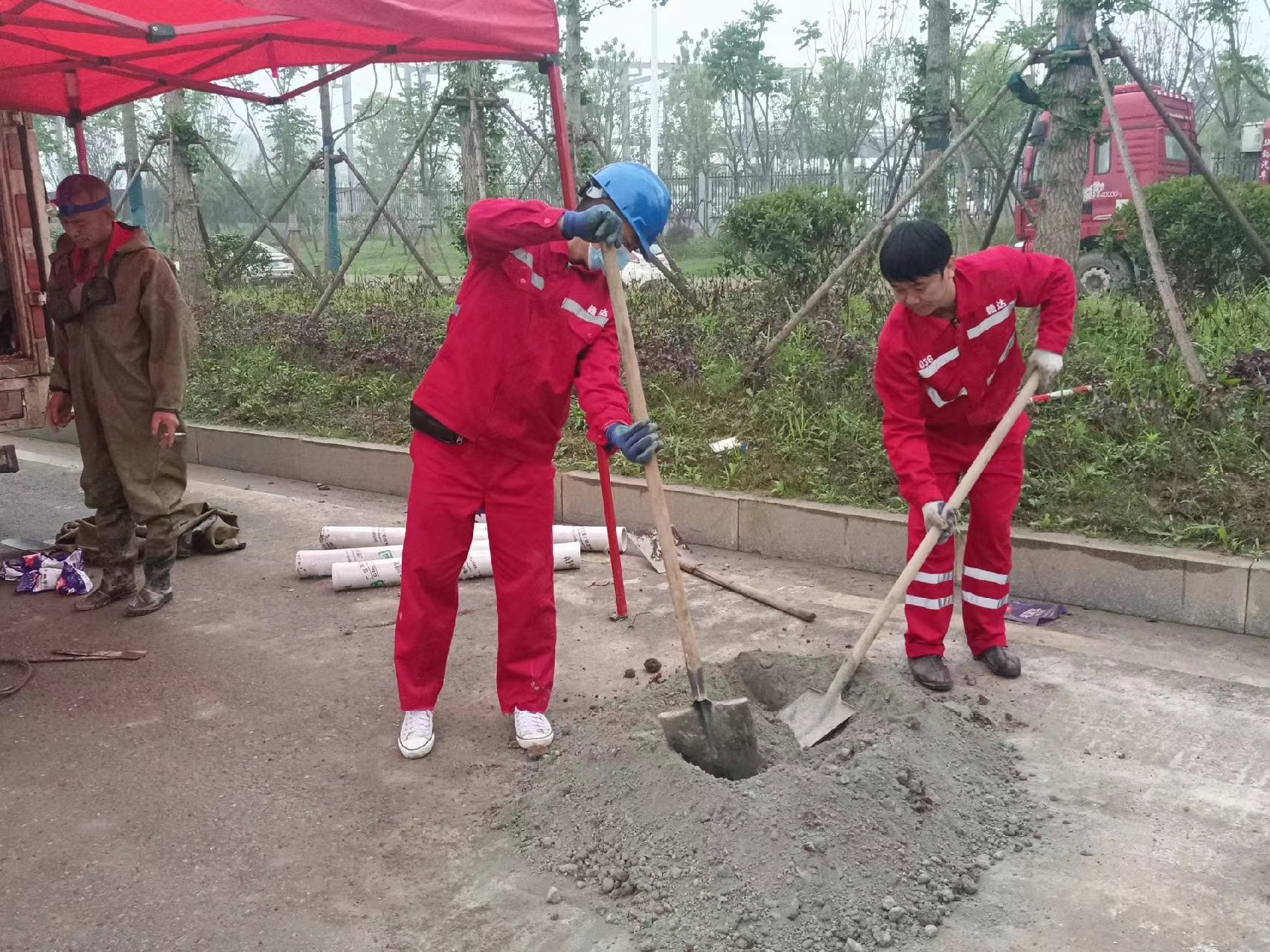 江达管道疏通哪家好】及时进行市政管道清淤